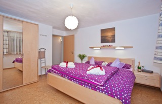 Schlafzimmer Ferienwohnung "Linderhof"